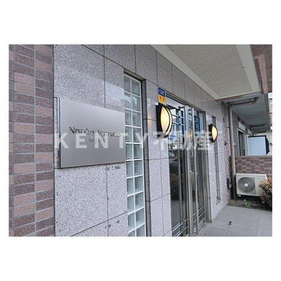 【エントランス】 | ニューシティアパートメンツ久が原 | 清潔なエントランスです