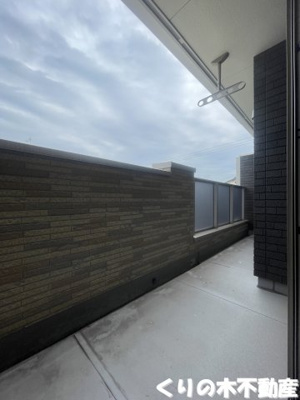 【バルコニー】 | レジデンス鳥生１ | 同タイプのお部屋です（現況を優先します）