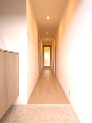 【玄関】 | セルヴィオ2番館