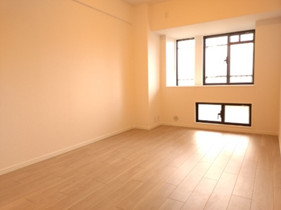 【洋室】 | セルヴィオ2番館