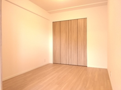 【洋室】 | セルヴィオ2番館