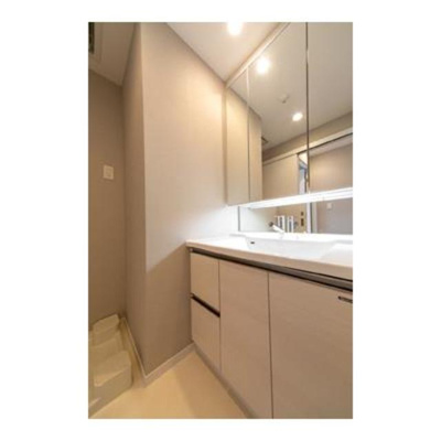 【洗面所】 | ソラーニ目黒不動前 | ※写真は同タイプ住戸です。