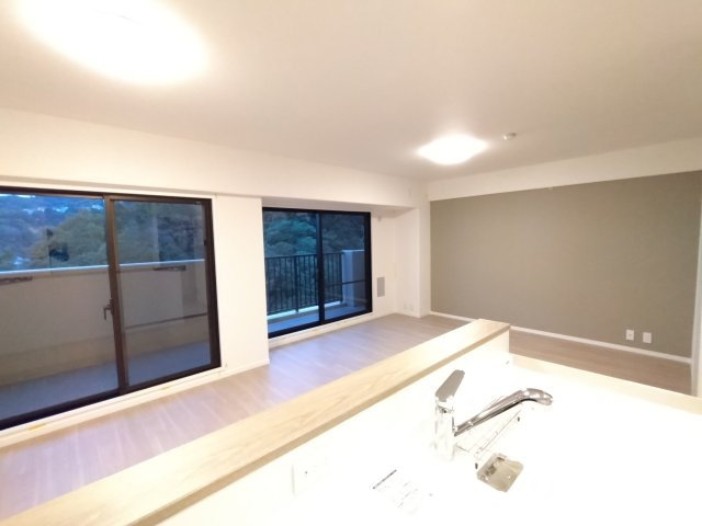 セルヴィオ2番館の居間・リビング