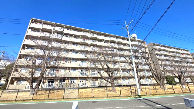 秦野マンションA棟