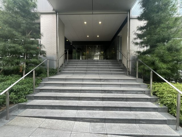 【エントランス】 | パークコート神宮前 | 建物の内部です
