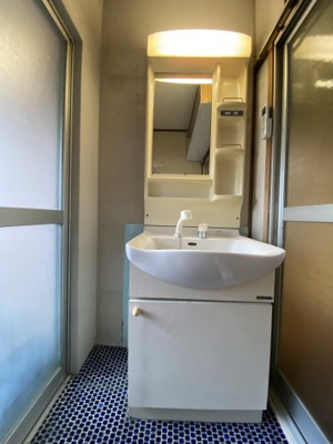 【独立洗面台】 | 海南市下津戸建