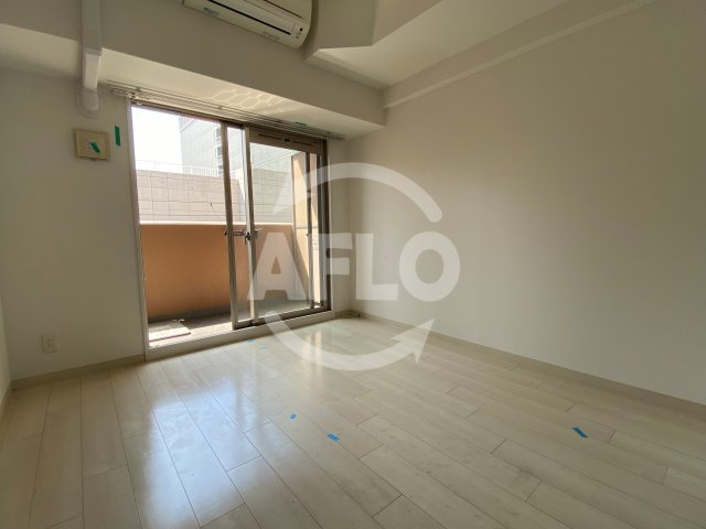 プレサンス心斎橋ルティアの居間・リビング|プレサンス心斎橋ルティア　洋室