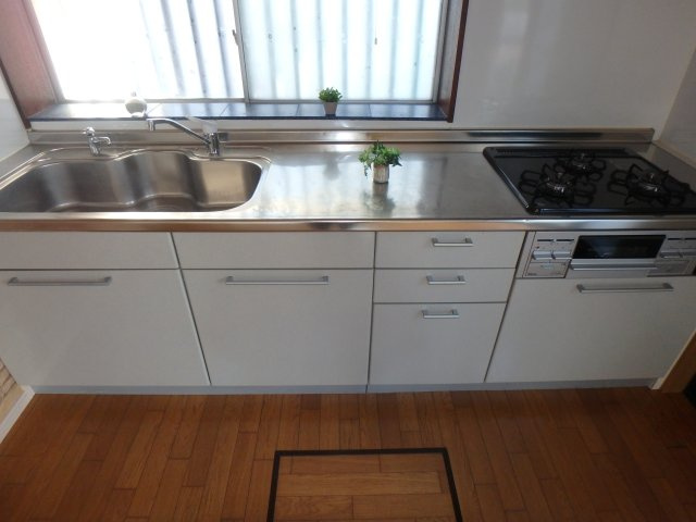 レントハウス北坂戸Ⅱのキッチン