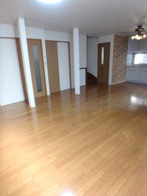 【居間・リビング】 | レントハウス北坂戸Ⅱ