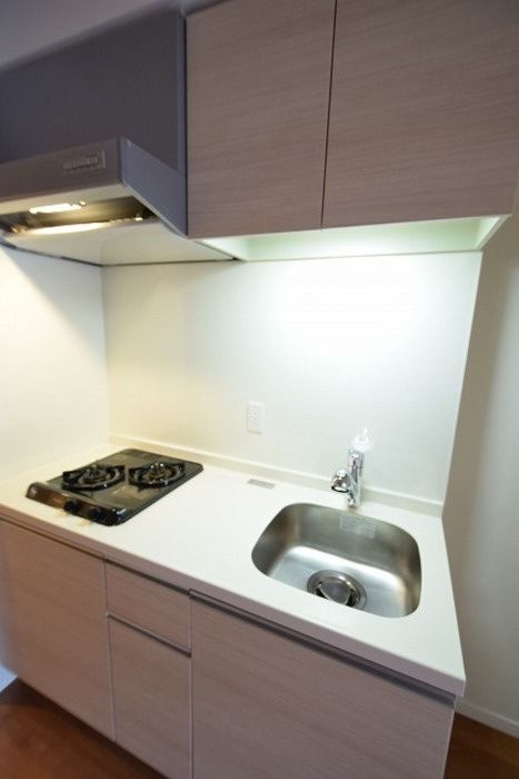 フォレ・リビエール磯辺通のキッチン