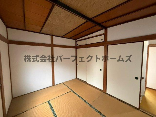 養父丘2丁目テラスの和室|来客時にも便利な和室付き