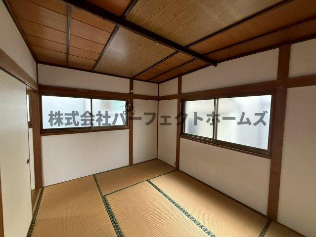 養父丘2丁目テラスの和室|きれいな和室です