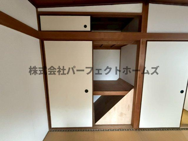 養父丘2丁目テラスの収納|専用の収納スペースです