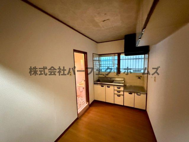 養父丘2丁目テラスの居間・リビング|リビングです