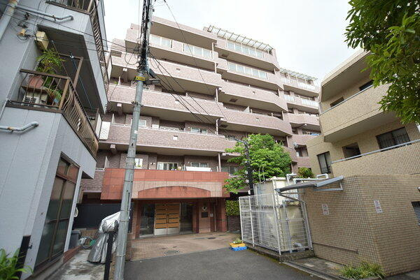 ロータリーパレス春日文京の外観|平成１４年築の新耐震基準マンション、ロータリーパレス春日文京は即日現地案内可能となっておりますので、お気軽にお問い合わせください！