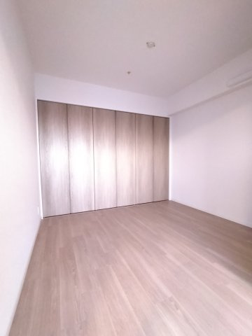 リーデンススクエア豊中大黒町の洋室