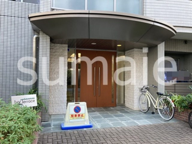 アイビーテラスのエントランス|エントランススペース。