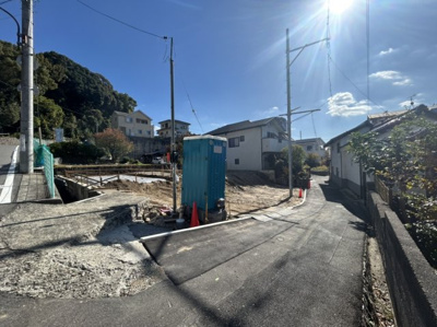 【前面道路含む現地写真】 | 安芸郡府中町八幡２丁目No.B