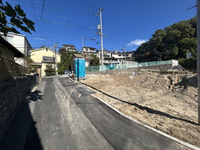【前面道路含む現地写真】 | 安芸郡府中町八幡２丁目No.B