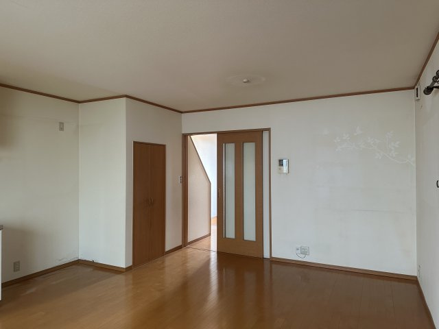 【居間・リビング】の画像