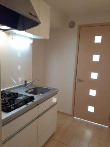 Ｍ２－ＣＵＢＵのキッチン