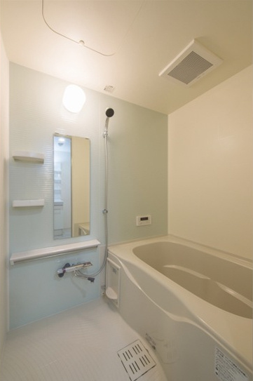 ロイヤル山王の浴室