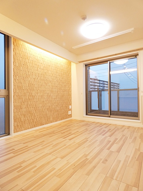 Ｅ－ｓｍｉｌｅ　榎の居間・リビング