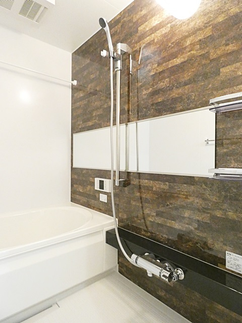 Ｅ－ｓｍｉｌｅ　榎の浴室