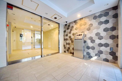 【エントランス】 | アイル横浜関内