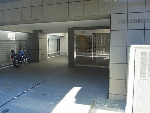 セジョリ上野のエントランス