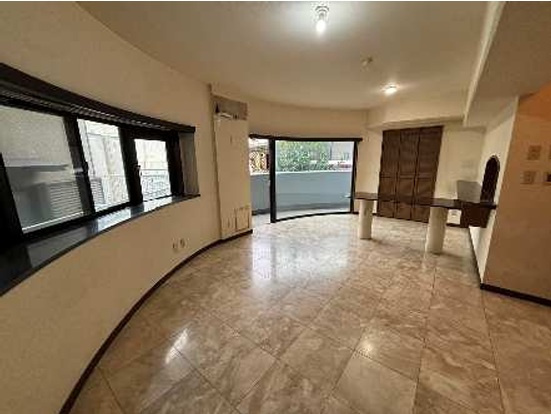 【内装】 | ■港小学校（徒歩8分）■太洋中学校（徒歩9分）
お子さまを育みやすい住環境も魅力♪