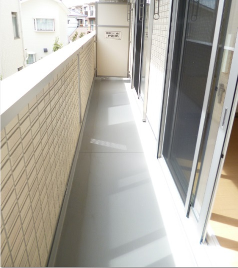 アリエスマンションのバルコニー|広いバルコニーです(^O^)