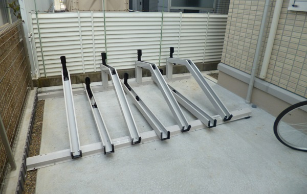 アリエスマンションのその他共用部分|駐輪場のほかに別途駐輪スペースが御座います(^O^)