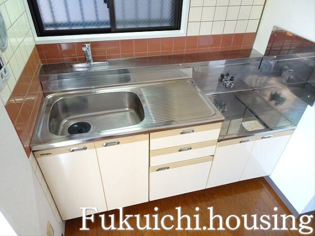 メゾンRTのキッチン