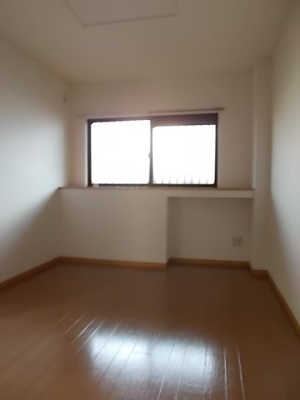 【内装】 | ブリーズ・パフューム