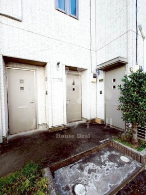 【エントランス】 | カーサ・カルム | エントランスです