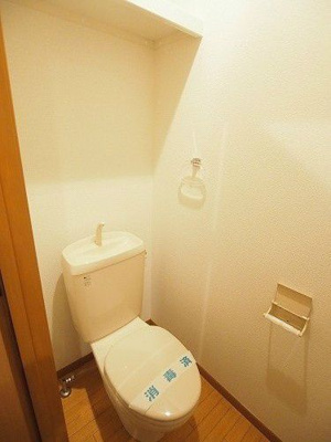 【トイレ】 | カーサ・カルム | コンパクトで使いやすいトイレです