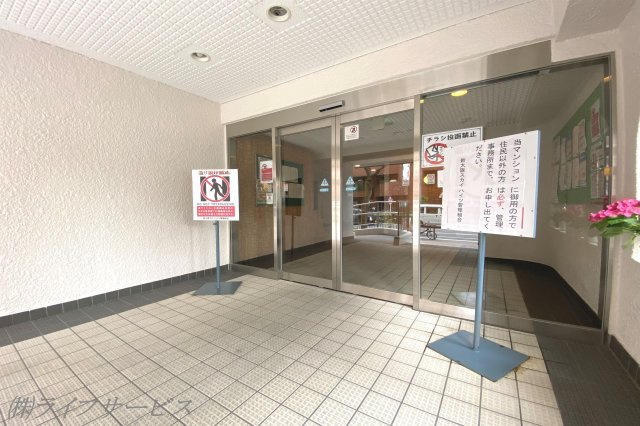 【エントランス】 | 新大阪スカイハイツ | エントランス