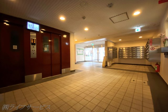 【エントランス】 | 新大阪スカイハイツ | エントランスホール