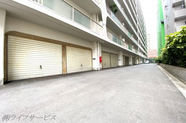 【駐車場】 | 新大阪スカイハイツ | 駐車場