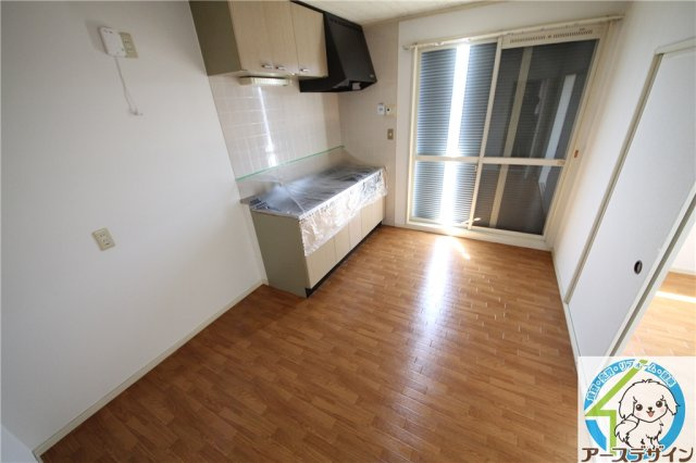 コート・ダジュールの居間・リビング|類似写真