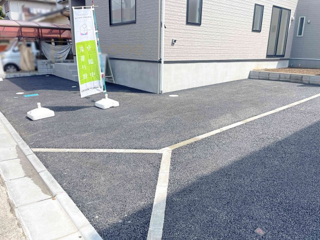 守谷市薬師台第14　新築戸建て　1号棟の駐車場|カースペースは2台お停めいただけます♪