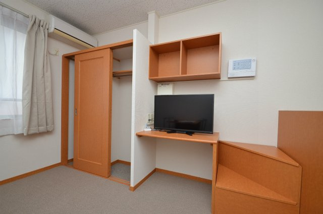 北九州市八幡西区下上津役３丁目のアパートの寝室|洋室