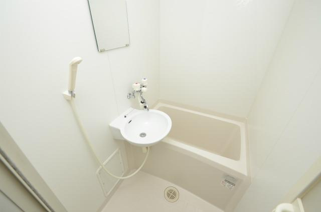 北九州市八幡西区本城学研台２丁目のアパートの浴室