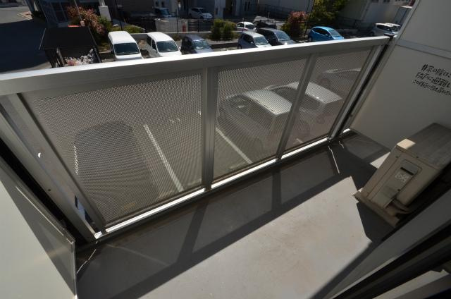 北九州市八幡西区陣原１丁目の賃貸マンションのバルコニー