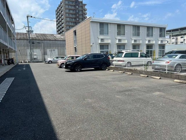 レオパレスＣｈａｍｂｒｅ　Ｓの浴室|※写真と現状が異なる場合は現状を優先