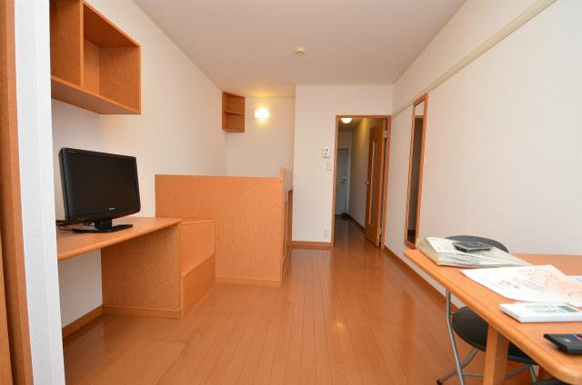 北九州市八幡西区木屋瀬２丁目のアパートの寝室|洋室