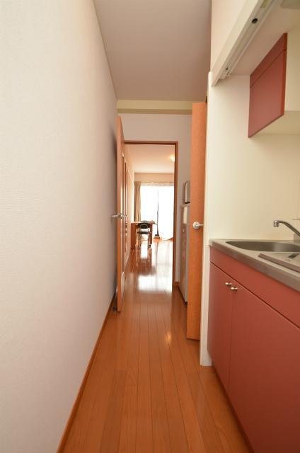 北九州市八幡西区木屋瀬２丁目のアパートの玄関