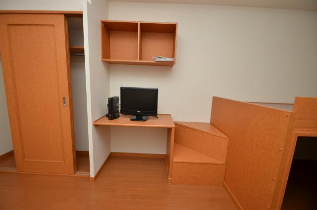 北九州市八幡西区則松東１丁目のアパートの内装