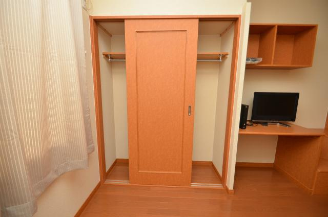 北九州市八幡西区永犬丸東町３丁目のアパートの収納